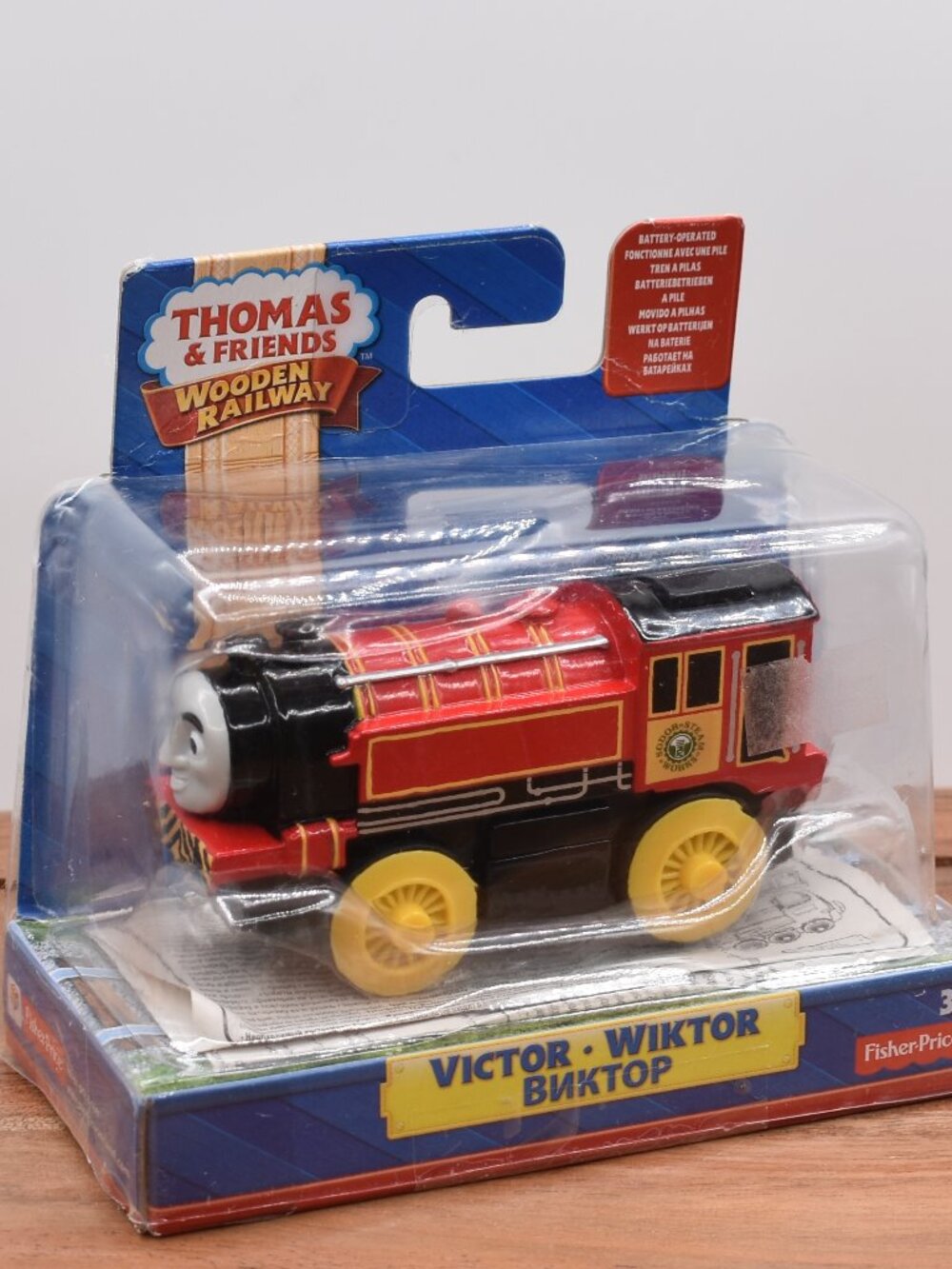 Victor Diecast Battery Operated Motorized Thomas & Friends Railway FIsher Price